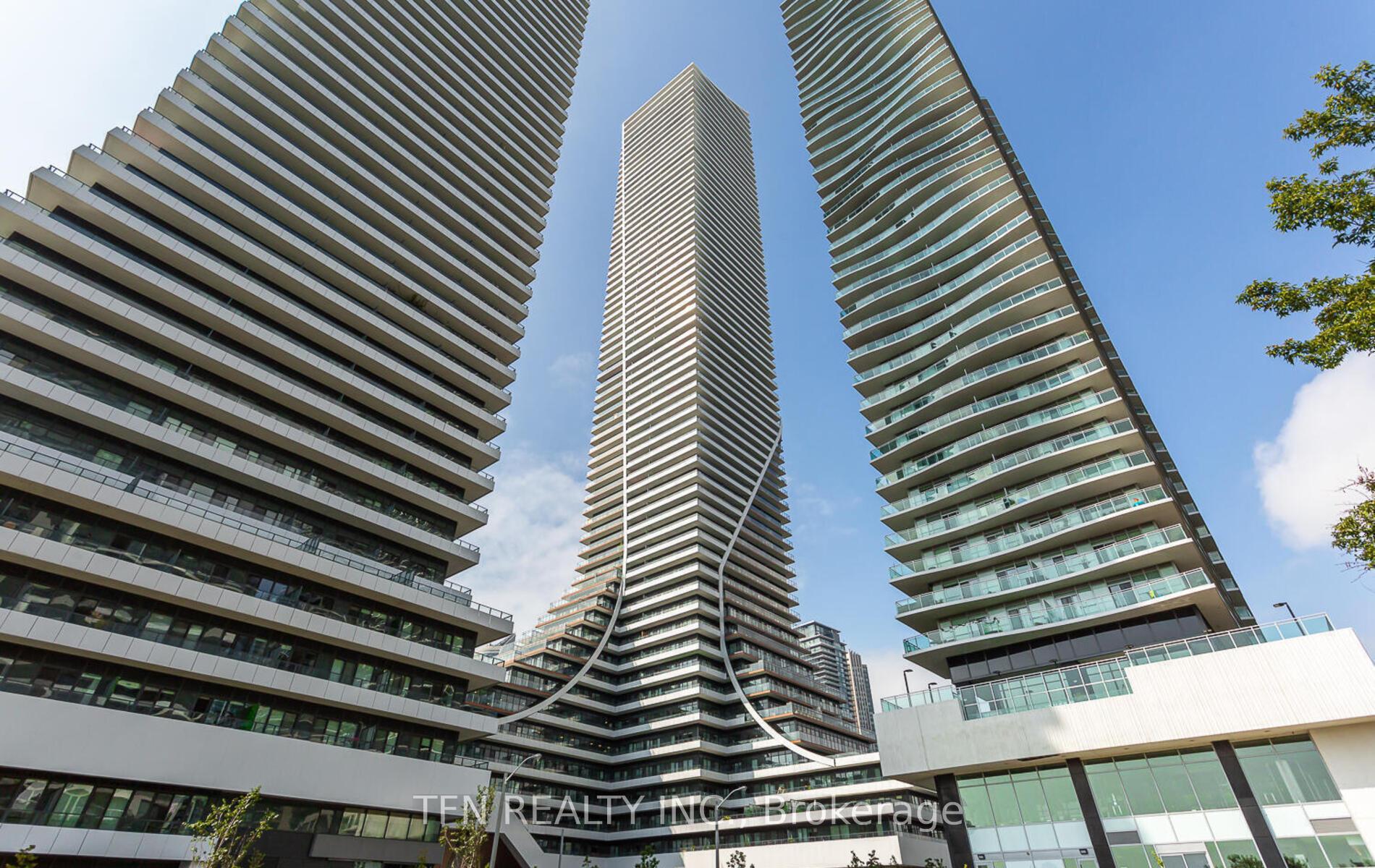 2 Bedrooms Condo at 30 Shore Breeze, Toronto For sale
