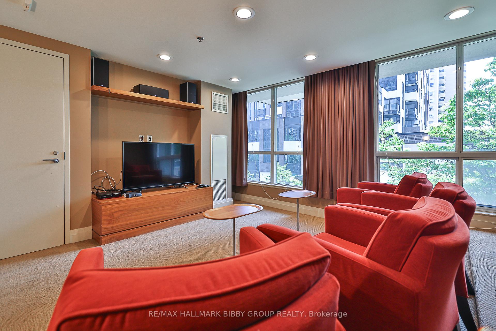 1 Bedroom Condo at 70 High Park, Toronto For sale