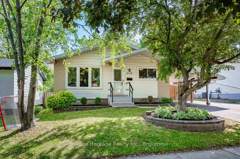 2118 Cavendish
