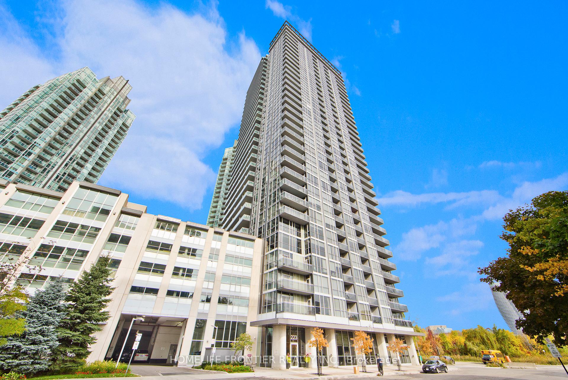 1 Bedroom Condo at 223 Webb, Mississauga For sale