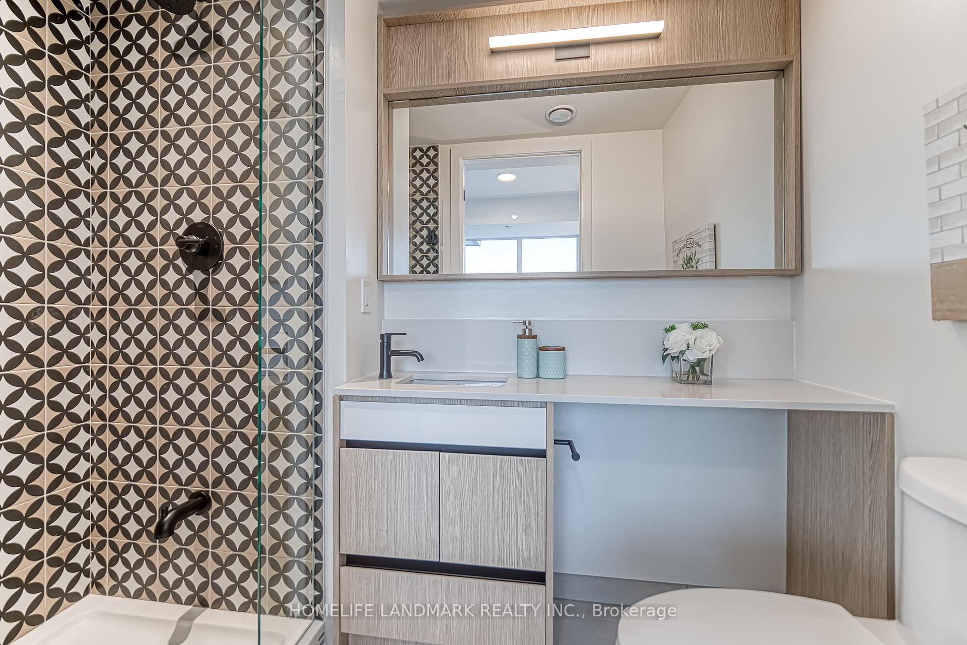 2 Bedrooms Condo at 1200 Dundas, Toronto For sale