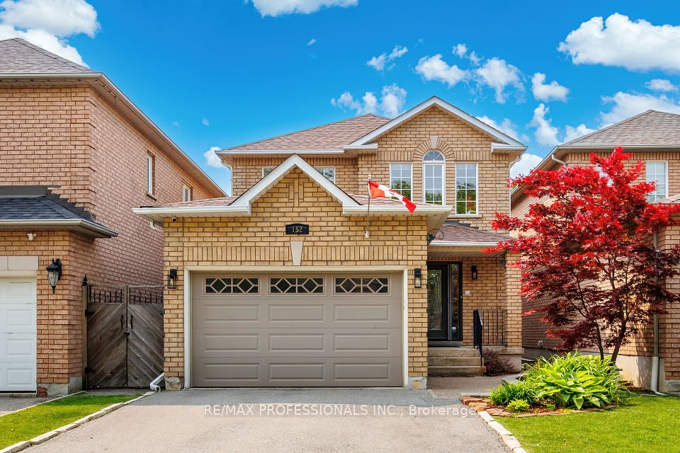 152 Ashton Drive, Vaughan, ON L6A 2T8