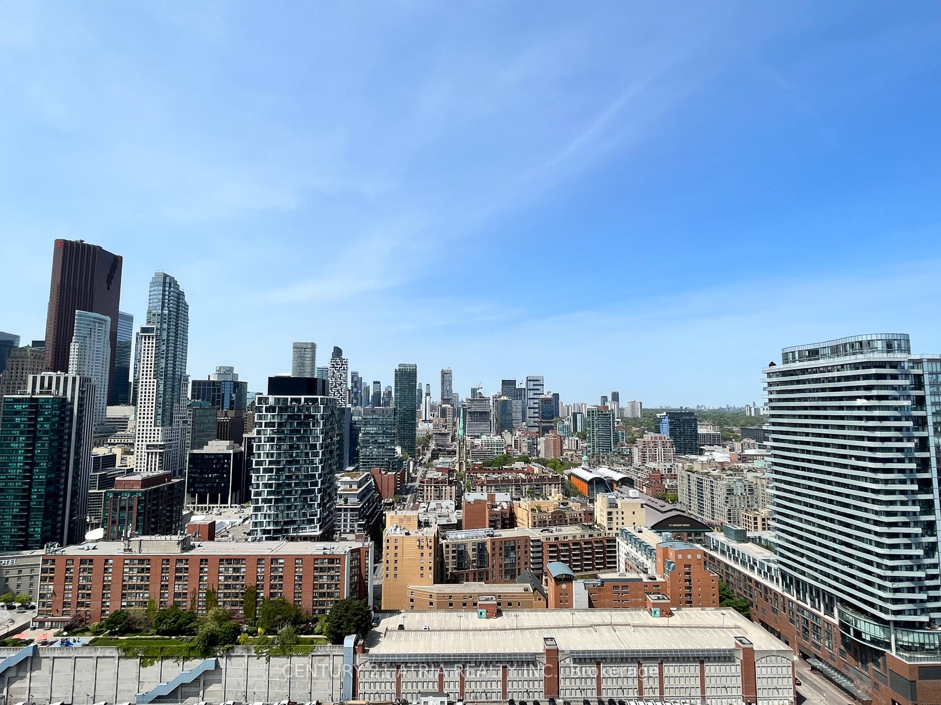 2 Bedrooms Condo at 55 Cooper, Toronto For sale