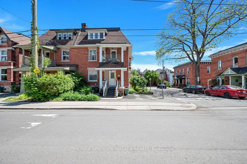 104 Gilmour Street