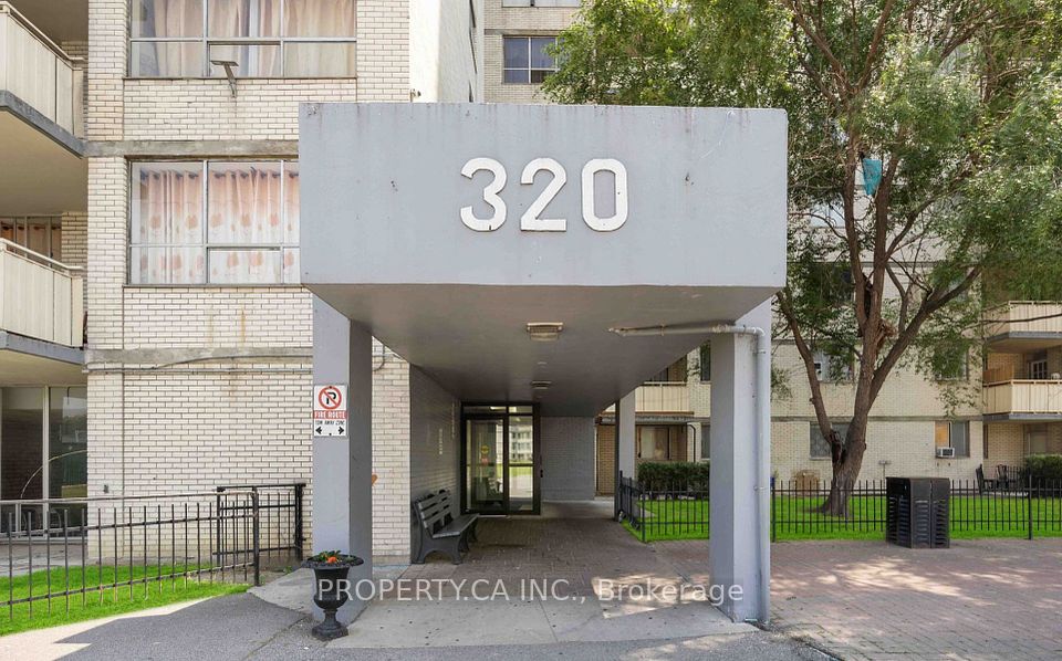 320 Dixon