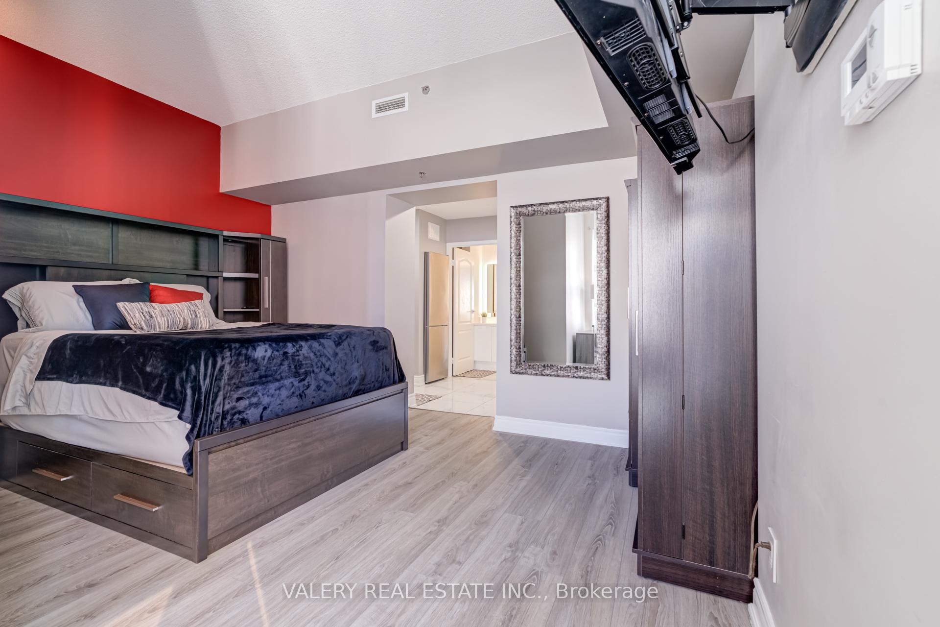 Condo at 1 King, Toronto For sale