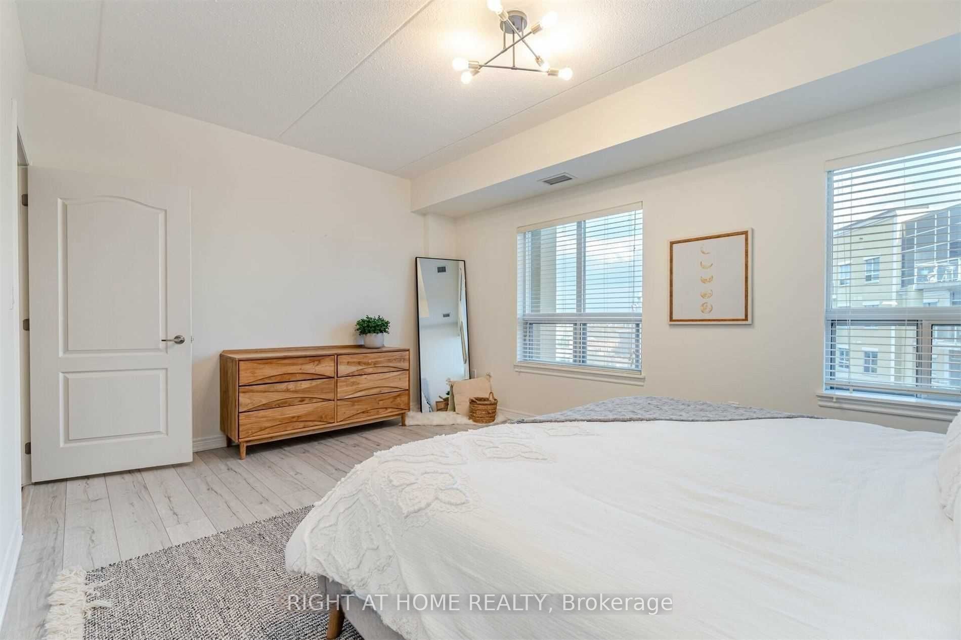 1421 Costigan Road, #512