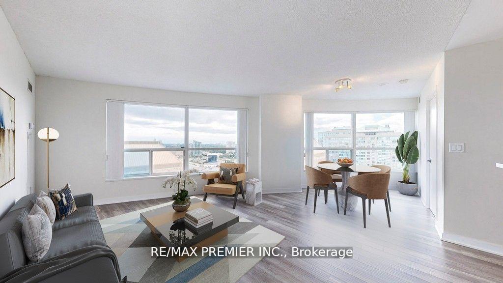 2 Bedrooms Condo at 36 Lee Centre, Toronto For sale