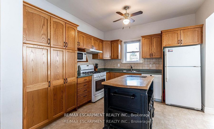 174 East 24th Street