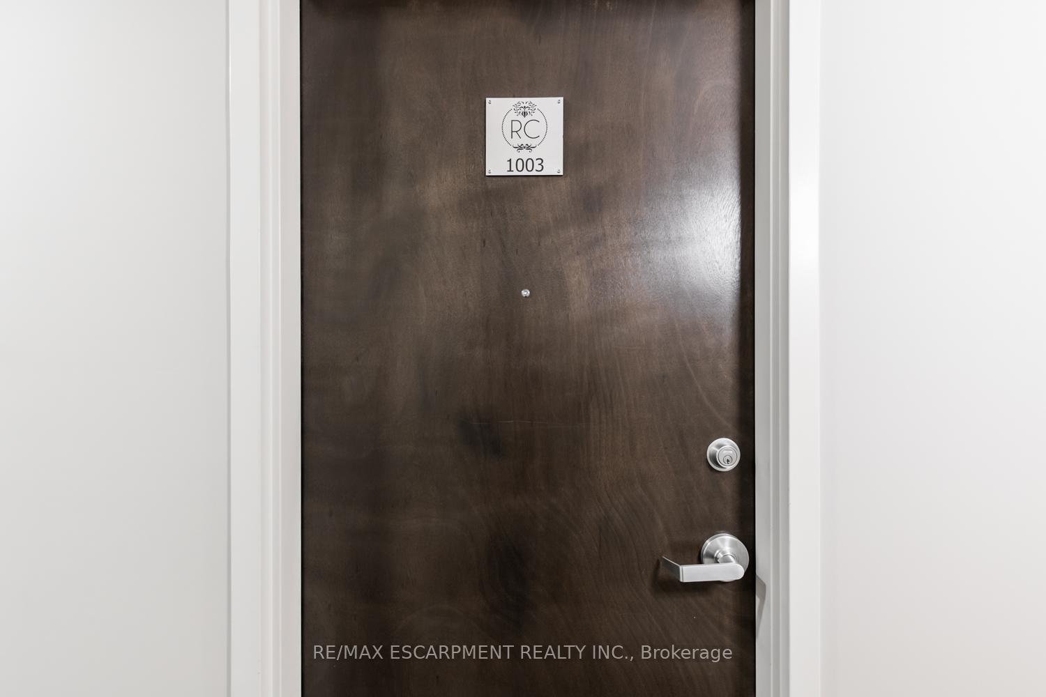 1 Bedroom Condo at 112 King,  Hamilton For sale