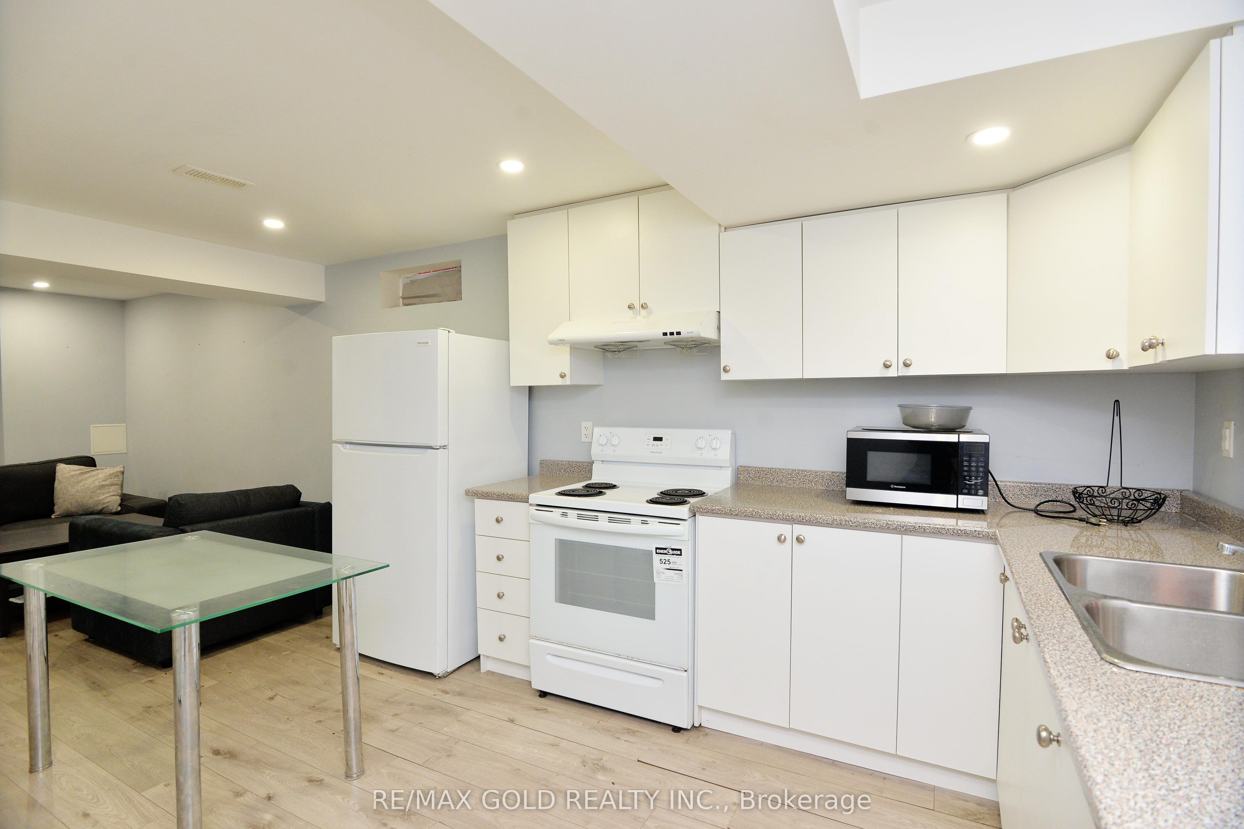 15 Mercedes Road, Brampton Northwest Brampton