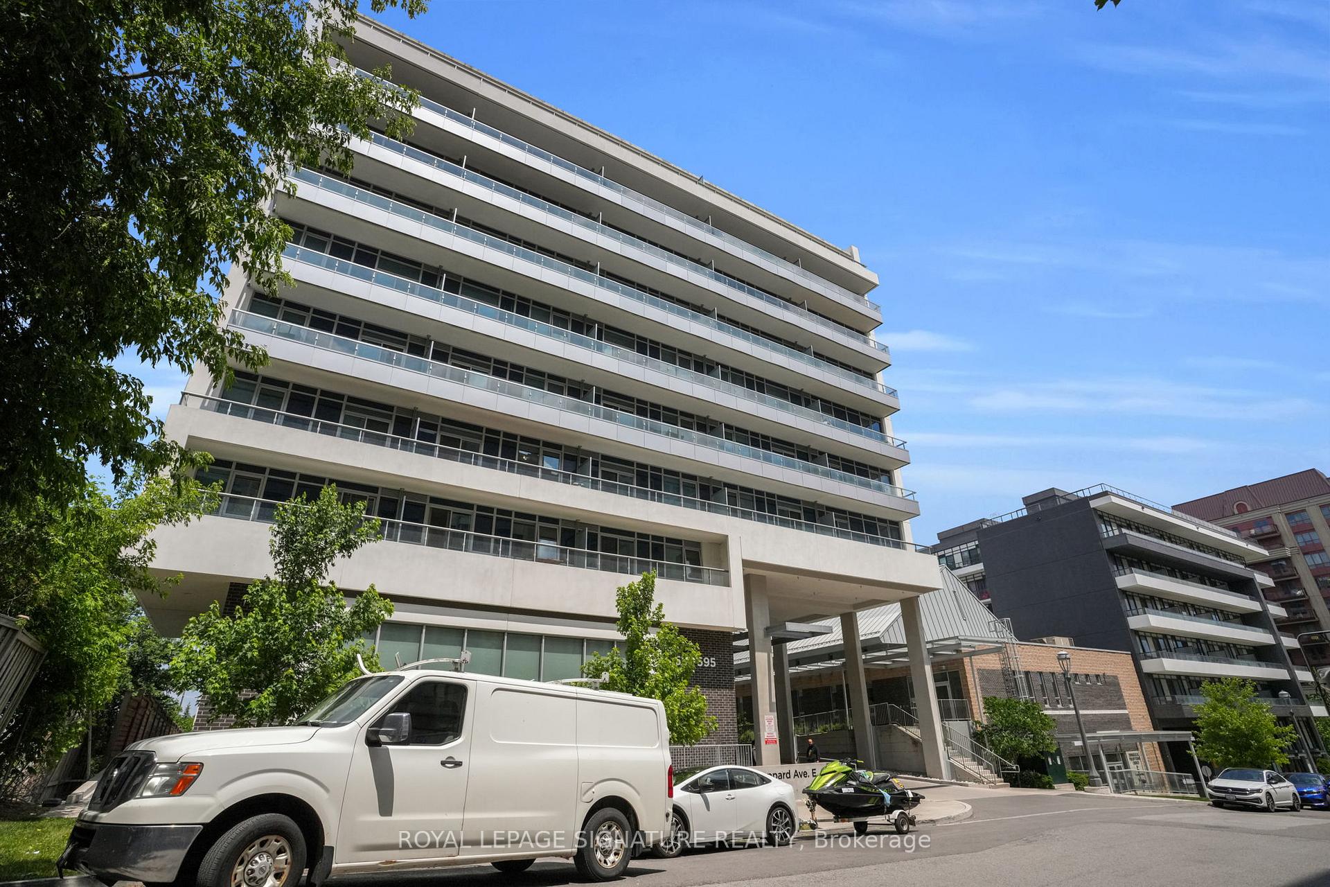 3 Bedrooms Condo at 591 Sheppard, Toronto For sale