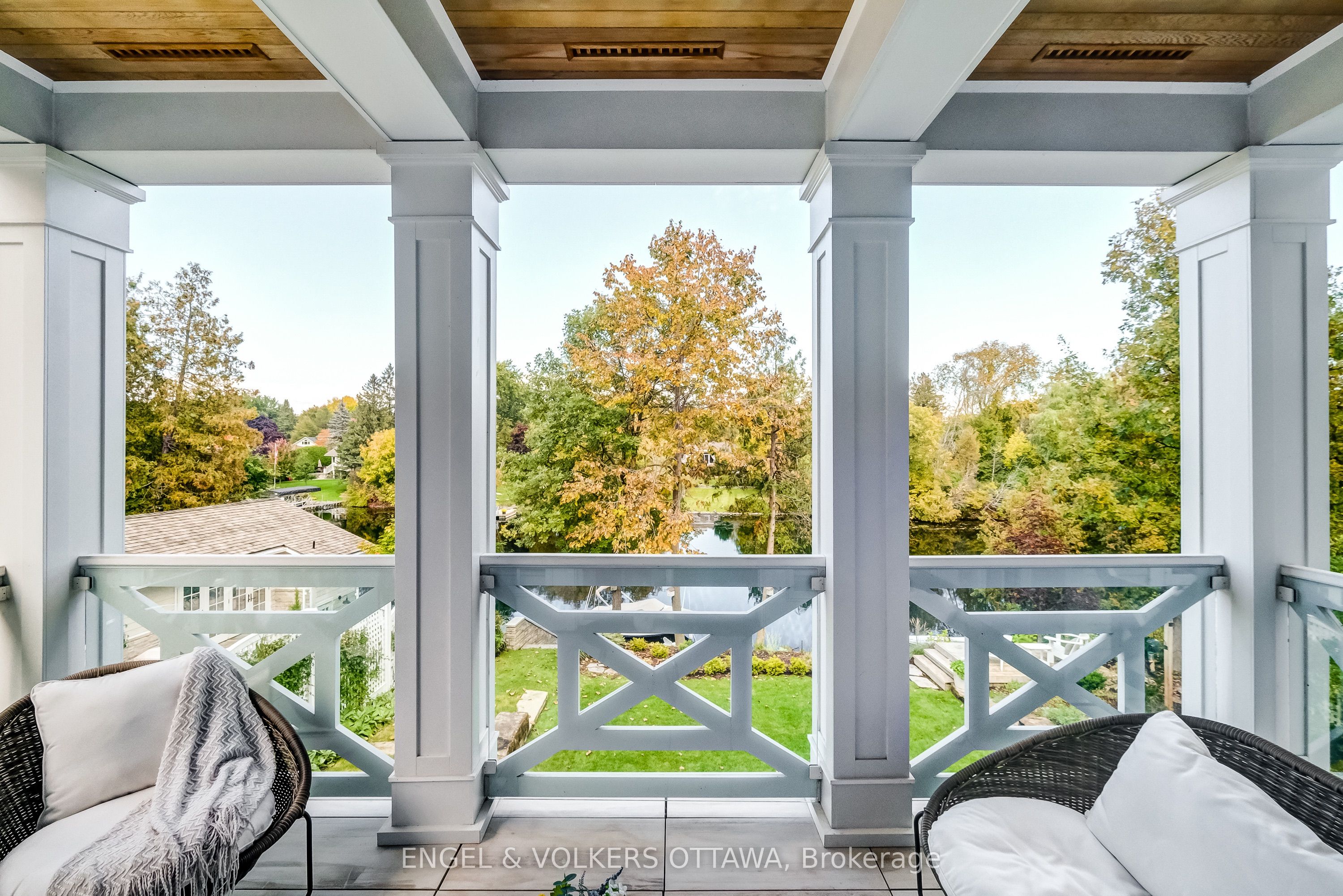 5651 HERWIG Place, Manotick - Kars - Rideau Twp and Area 8004 - Manotick South to Roger Stevens