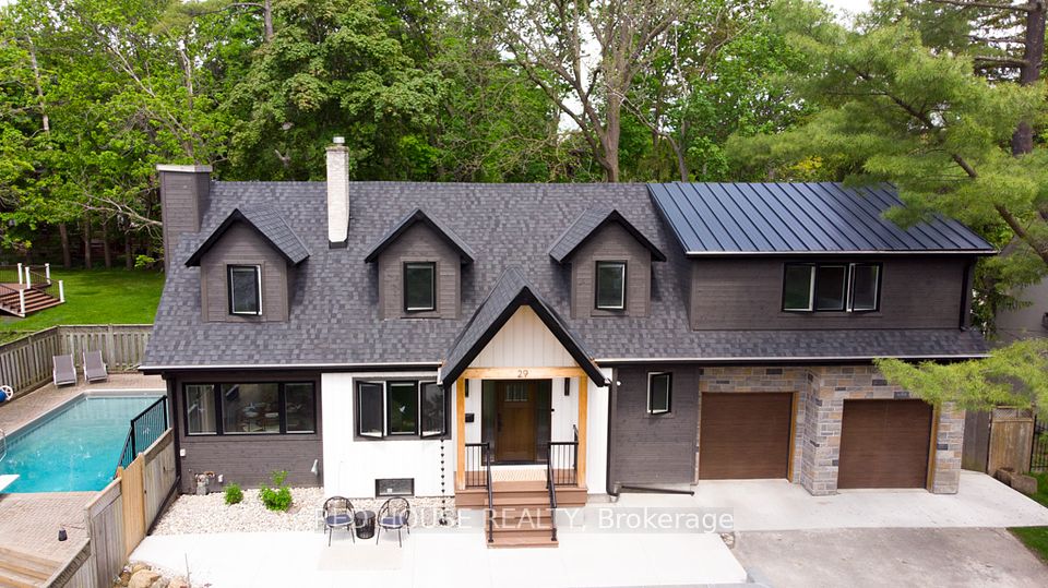 29 Pinewood