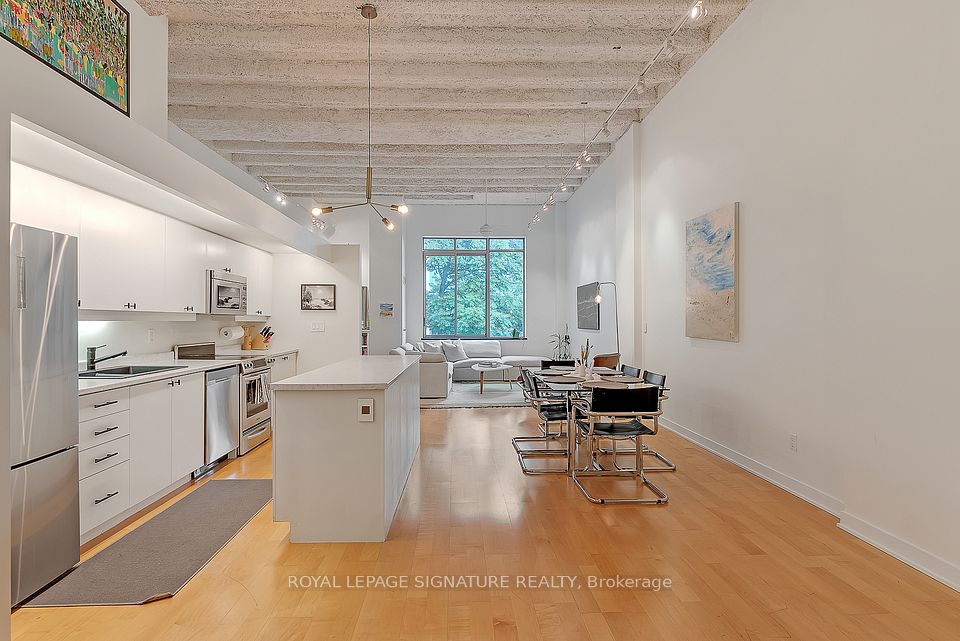 21 Nassau Street