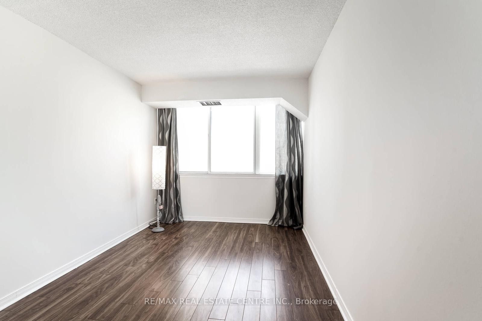 350 Webb Drive, #1407