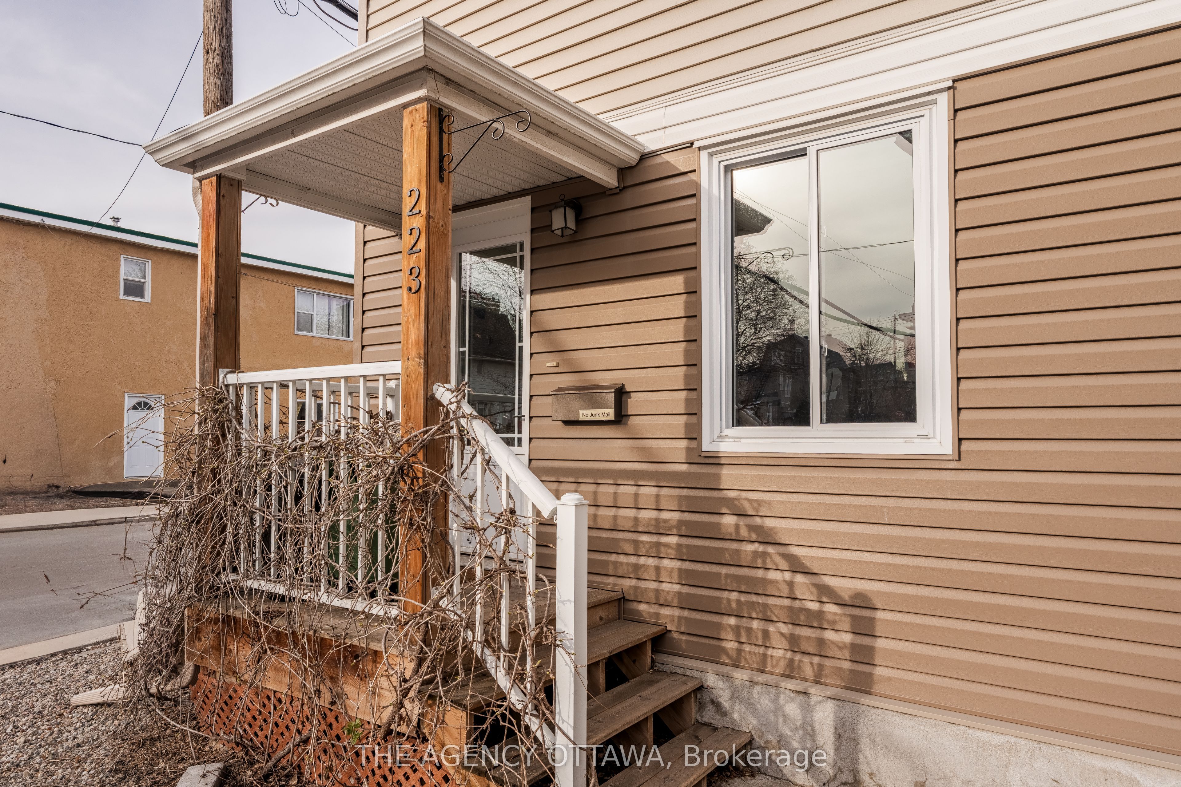 223 Carruthers Avenue
