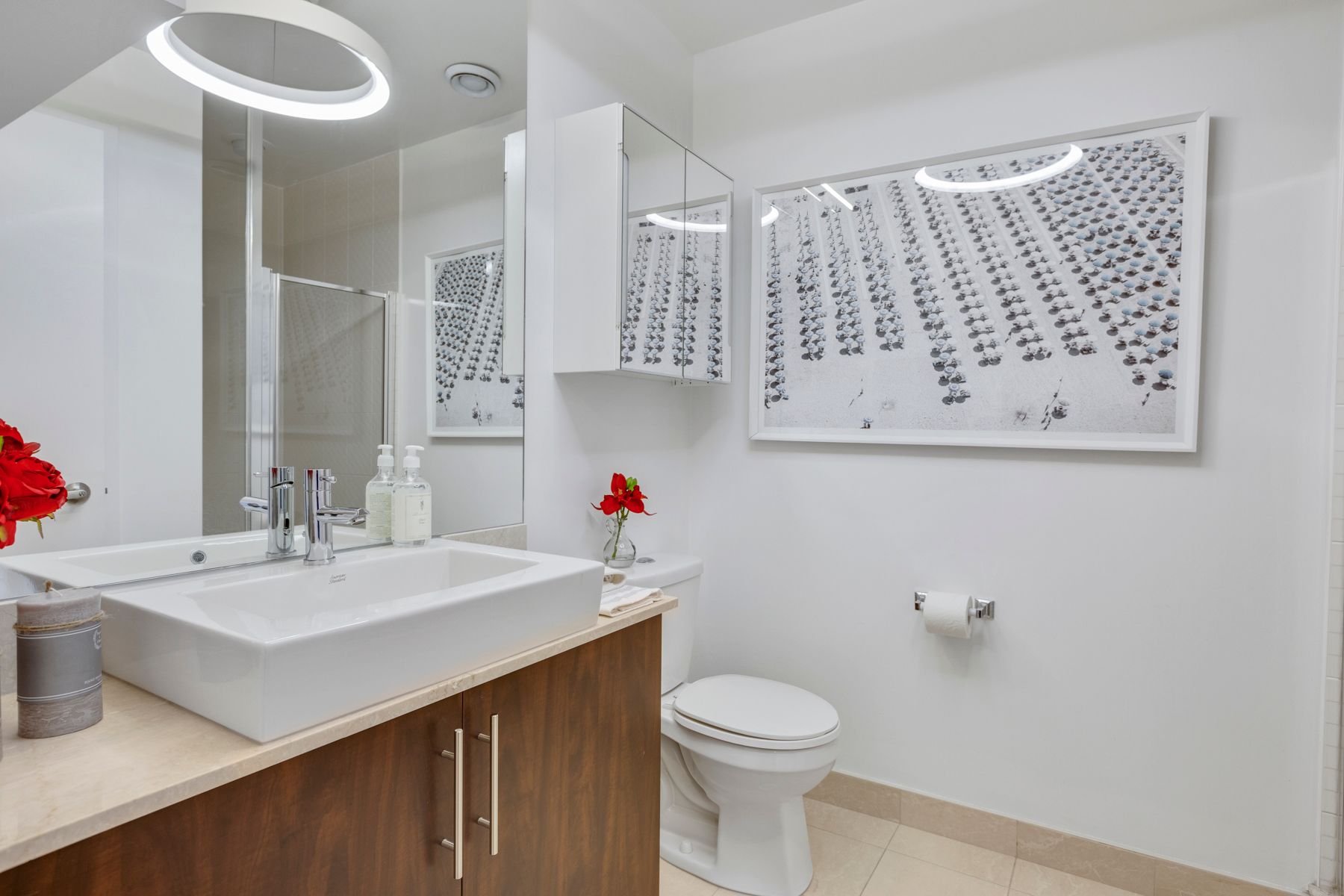 55 Bremner Boulevard 2907