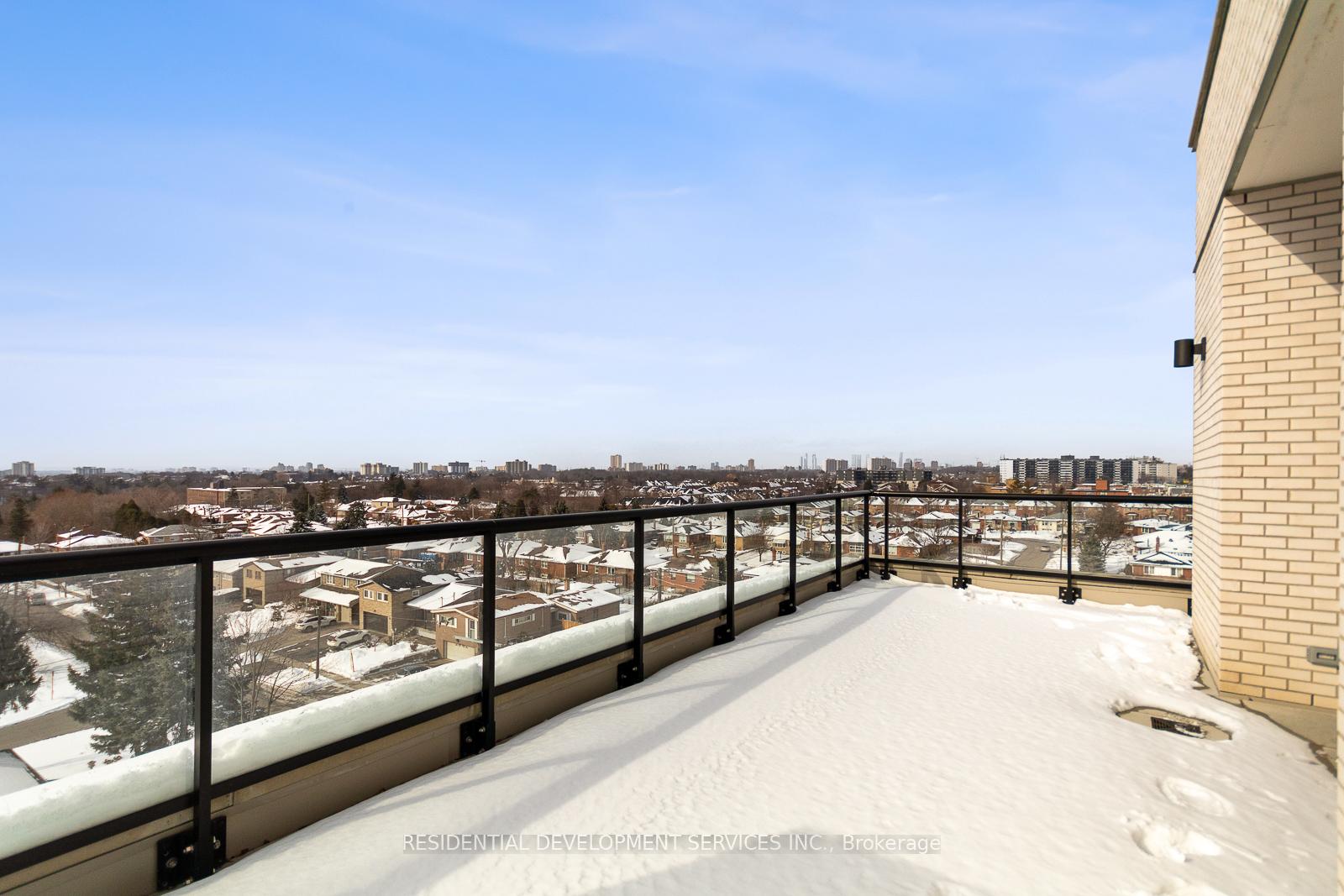 3 Bedrooms Condo at 3100 Keele,  Toronto For sale