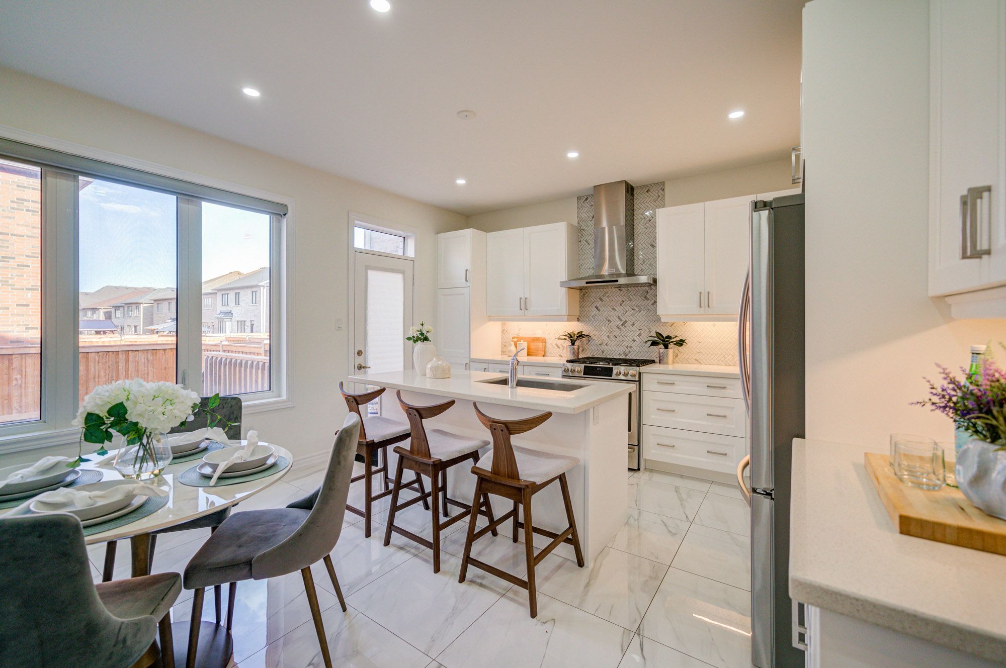 7 Capstan Court