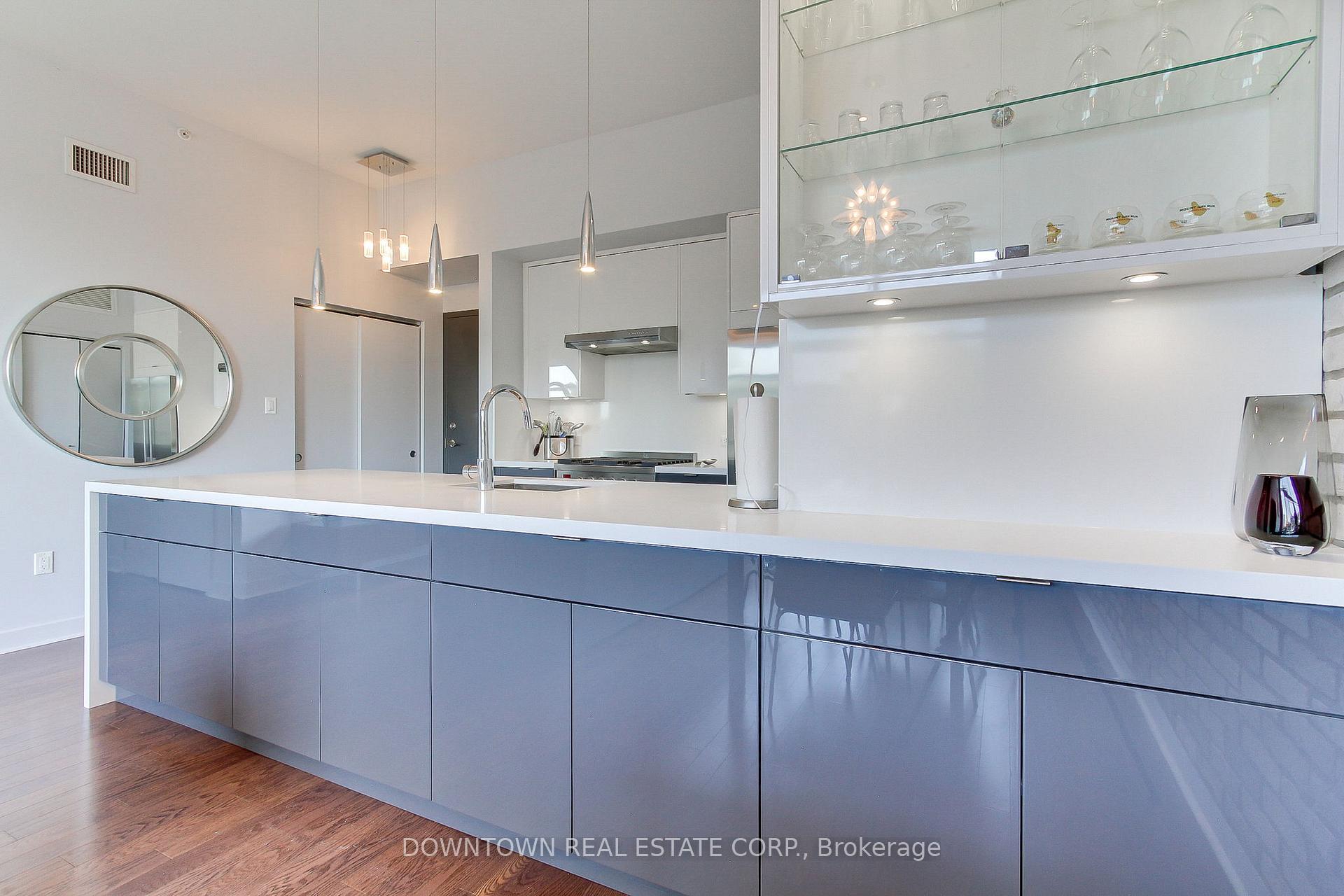 2 Bedrooms Condo at 53 Colgate, Toronto For sale