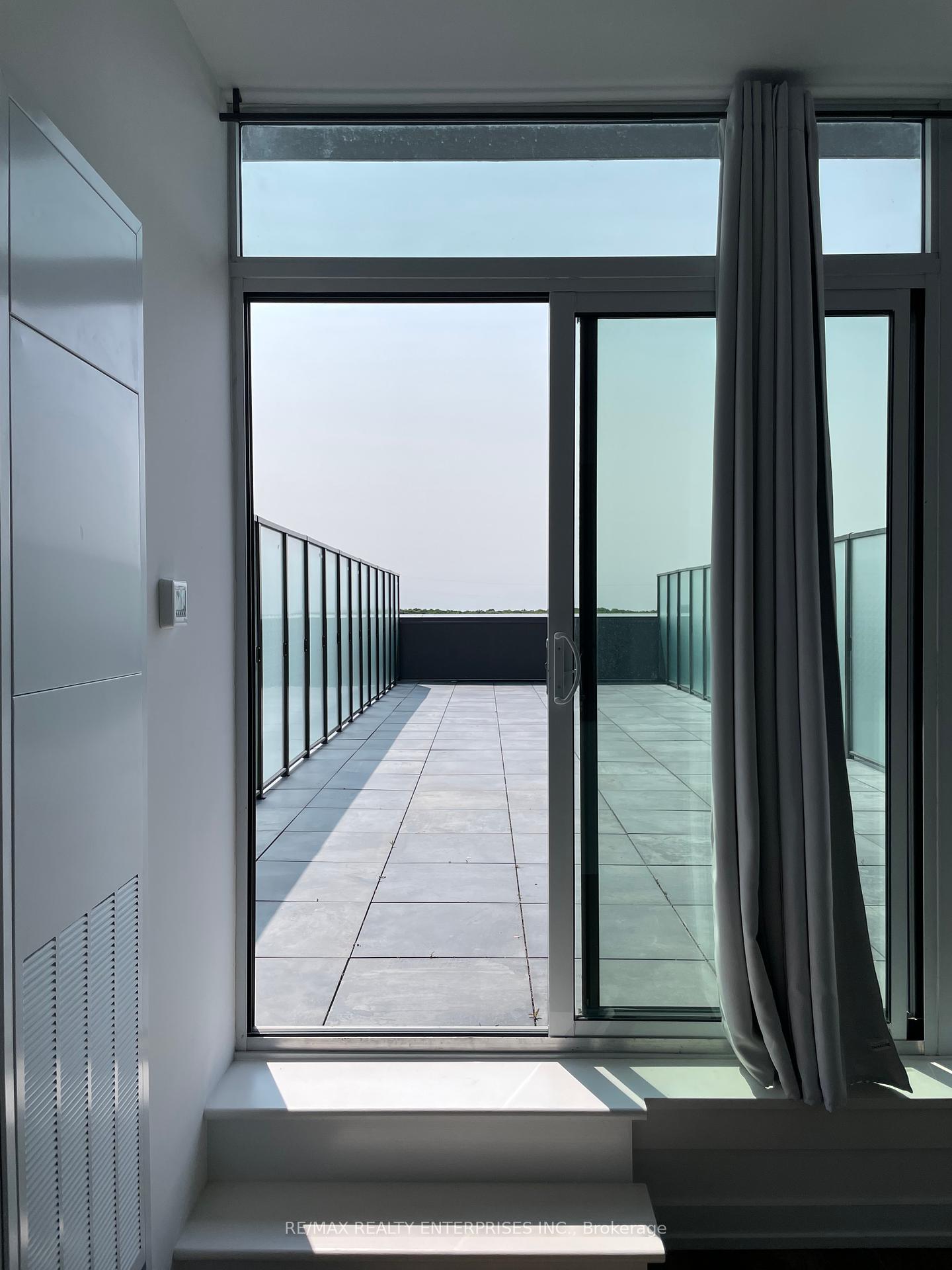 1 Bedroom Condo at 450 Dundas, Hamilton For sale