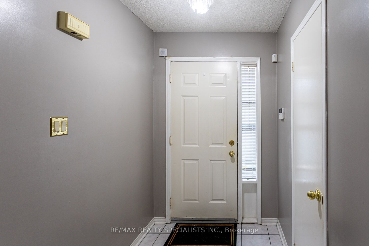 128 TOBA Crescent, Brampton, ON L6Z 4R9