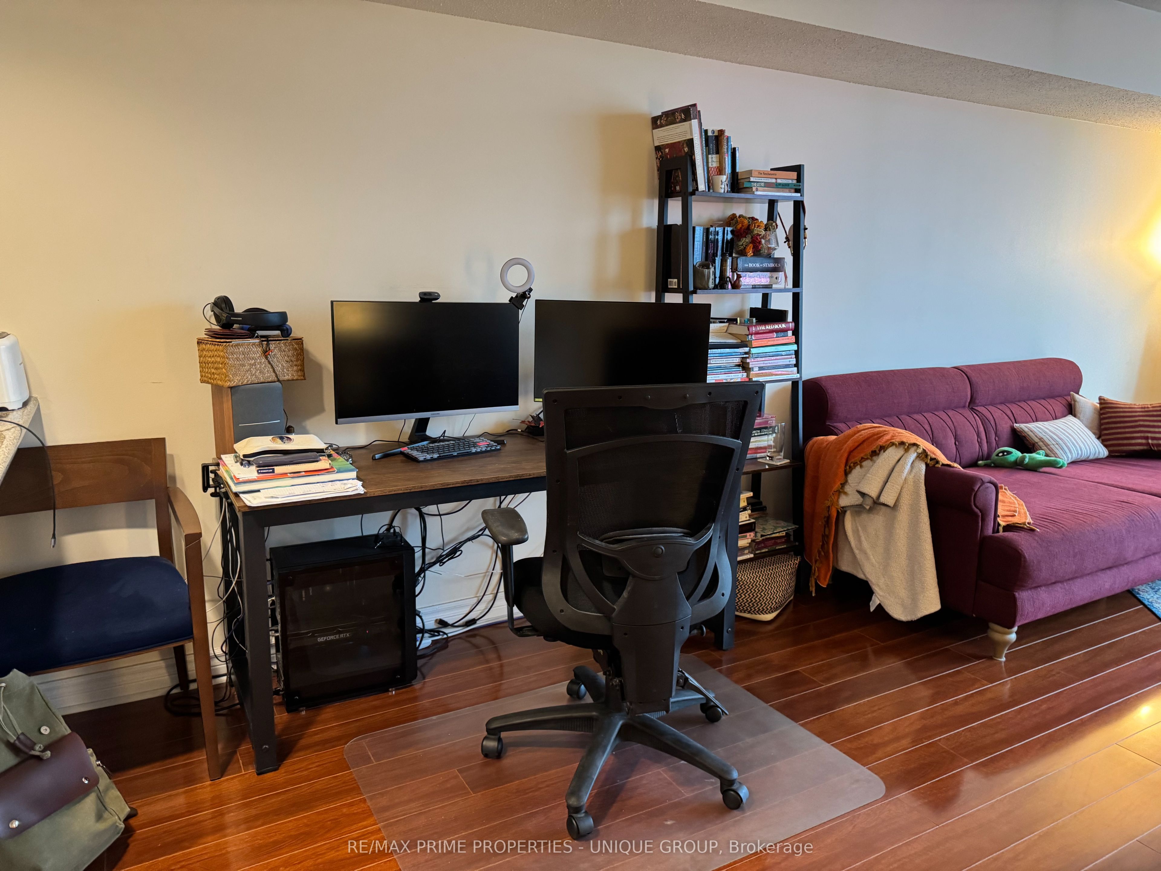 38 Elm Street, #1708