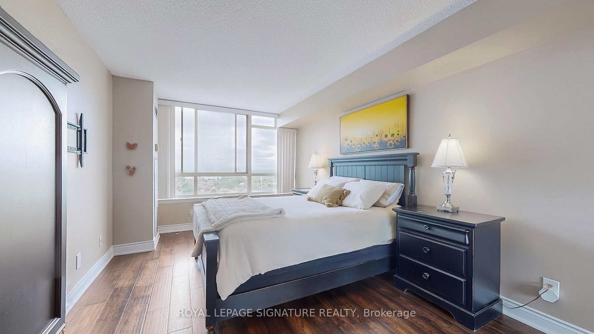 2 Bedrooms Condo at 3605 Kariya, Mississauga For sale