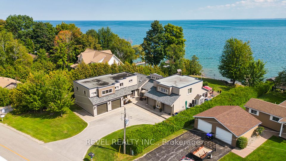 183 Lakeshore Road, Oro-Medonte, ON L0L 2E0