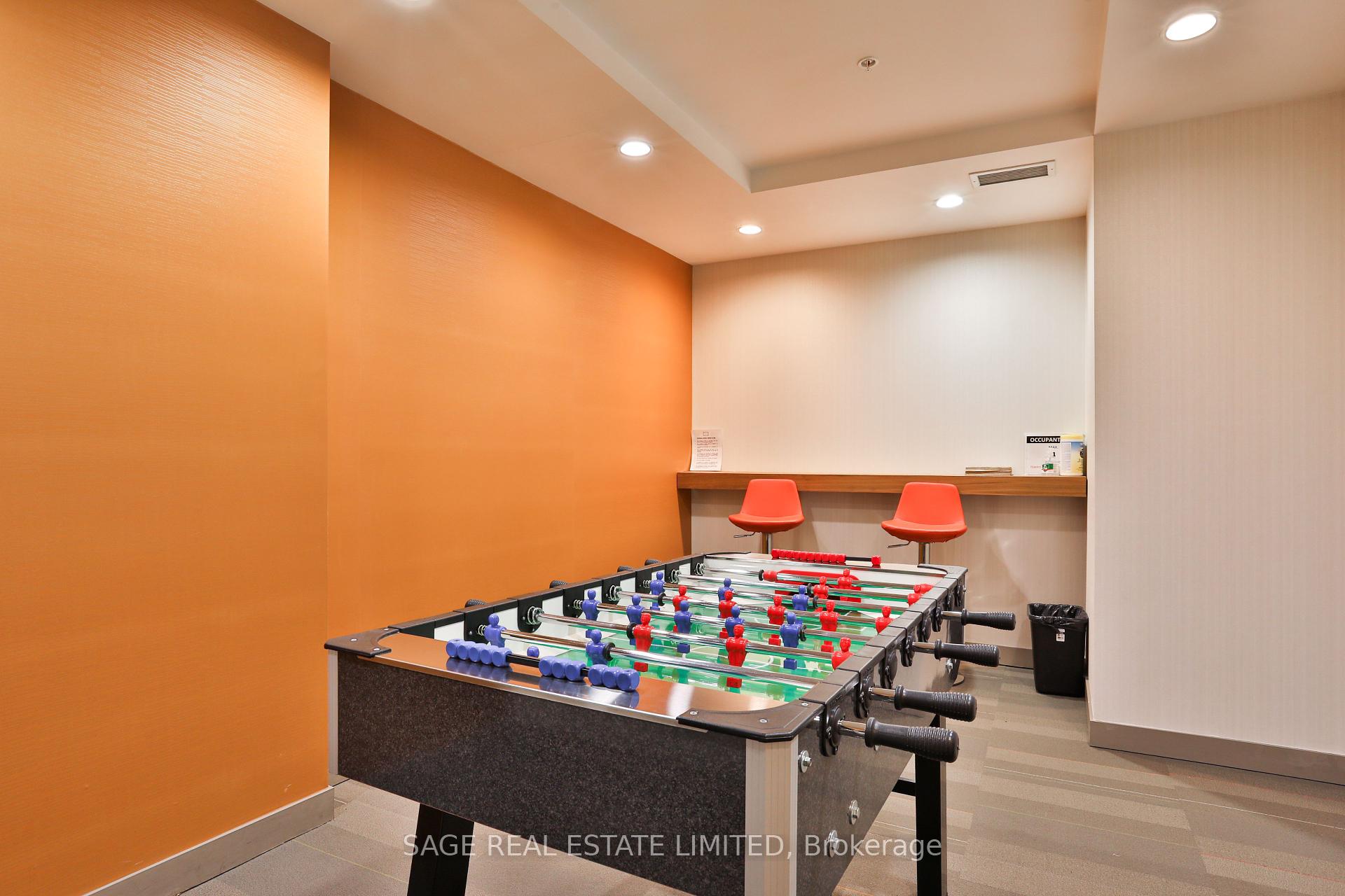 1 Bedroom Condo at 295 Adelaide,  Toronto For sale
