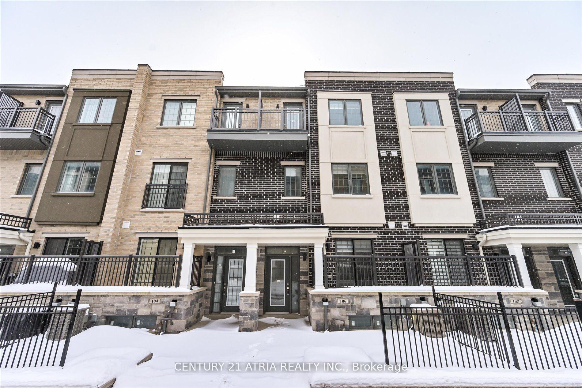 106 Clippers Crescent