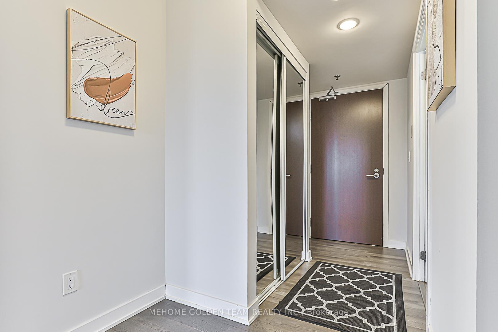 3 Bedrooms Condo at 185 Bonis,  Toronto For sale