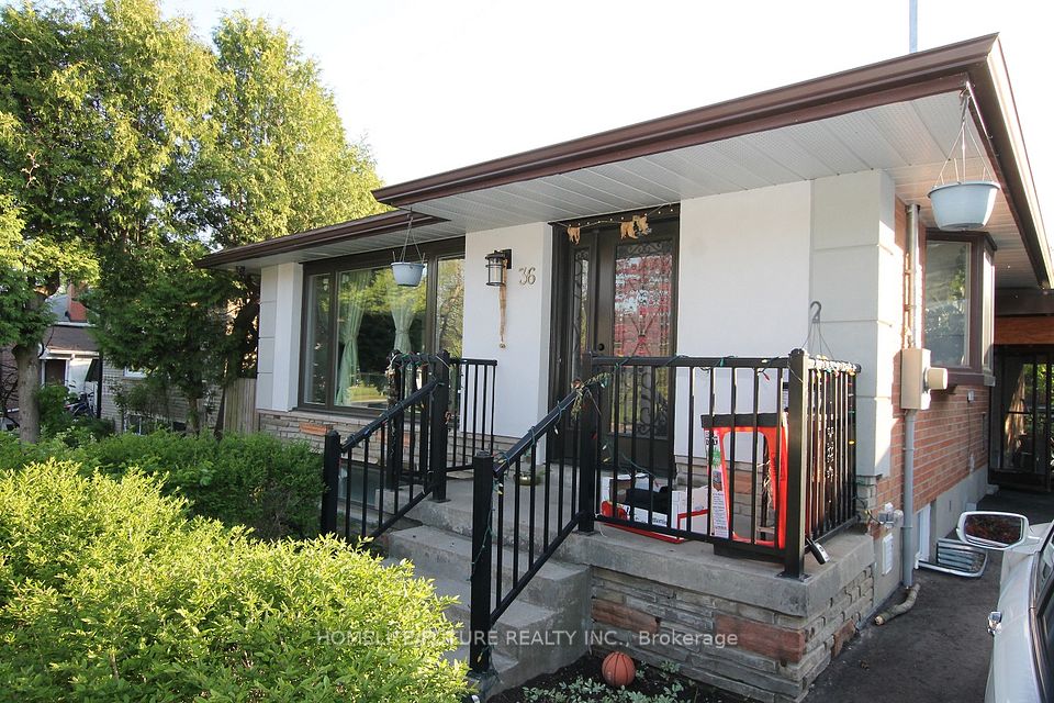 36 Baybrook