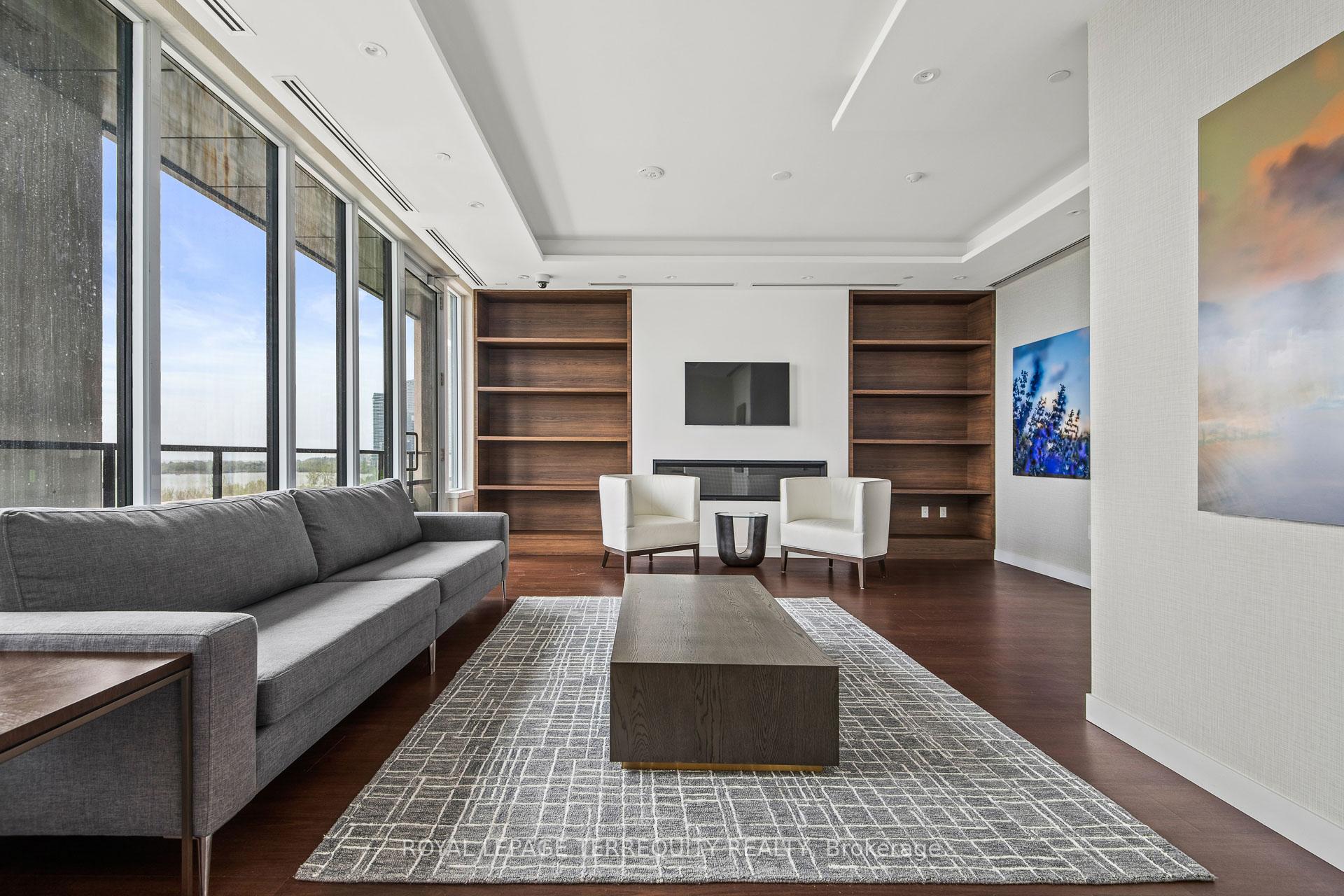 3 Bedrooms Condo at 1928 Lake Shore, Toronto For sale