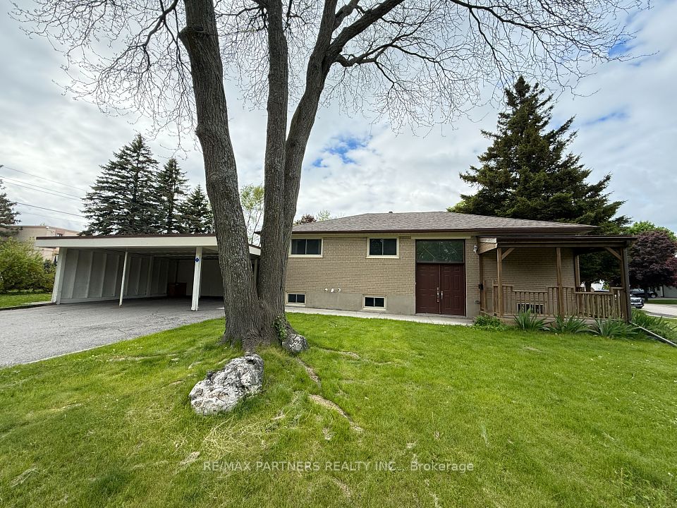 77 Foreht Crescent