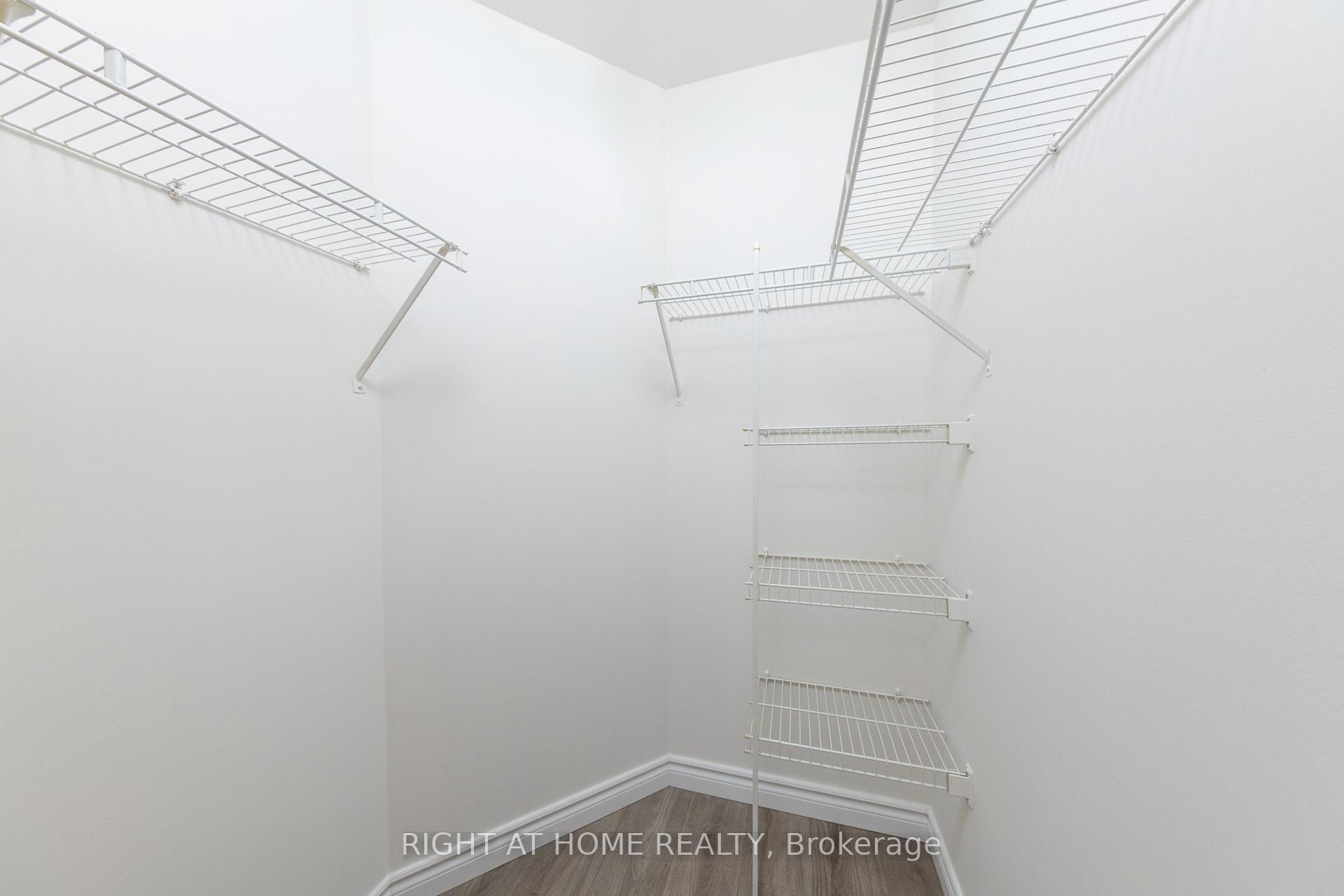 2 Bedrooms Condo at 5940 Yonge, Toronto For sale
