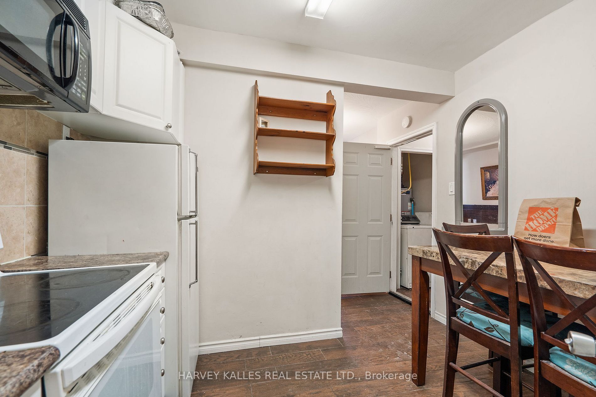 58 Garthdale Court W