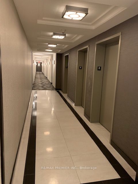1403 Royal York