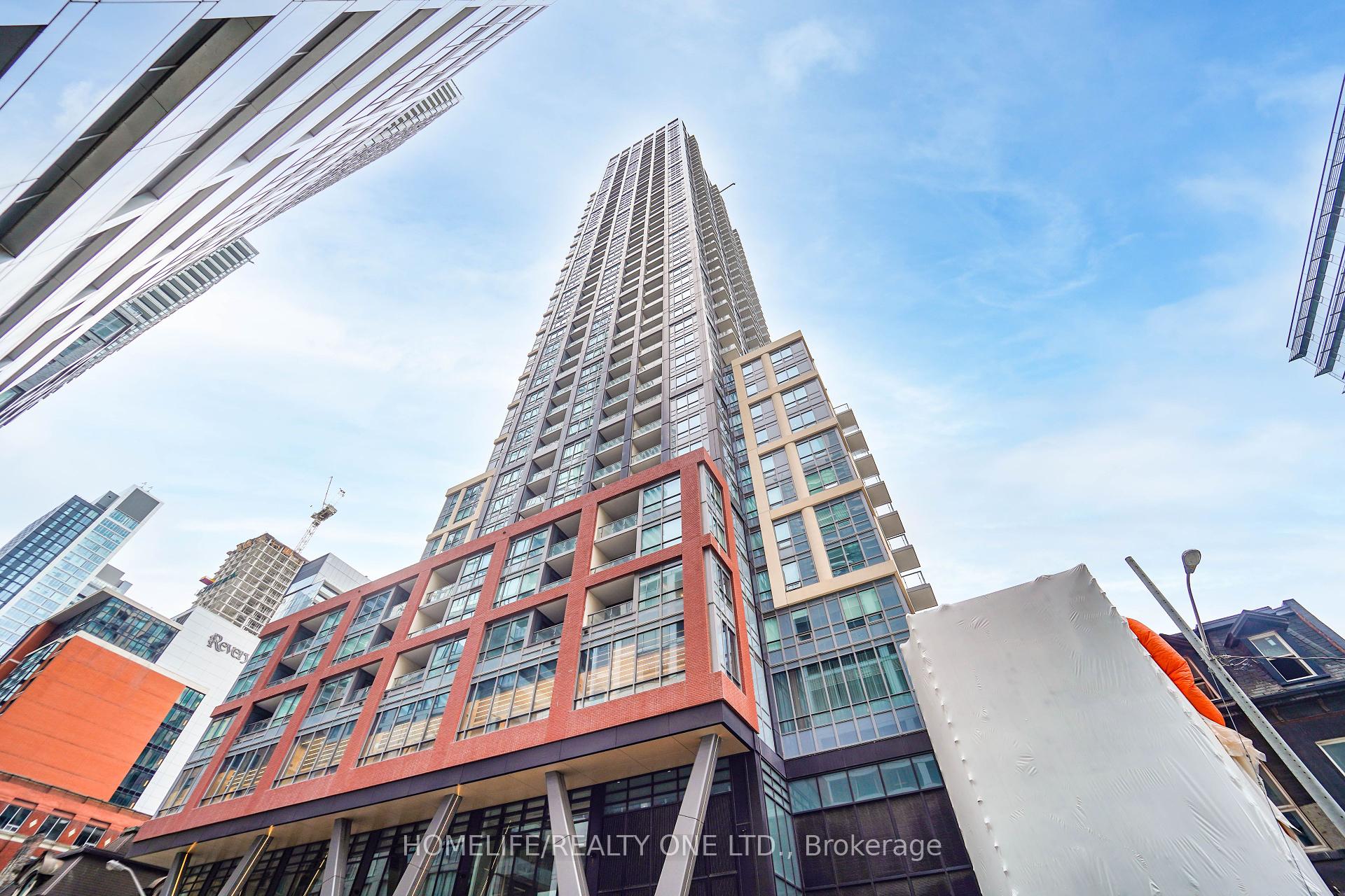 1 Bedroom Condo at 108 Peter, Toronto For sale