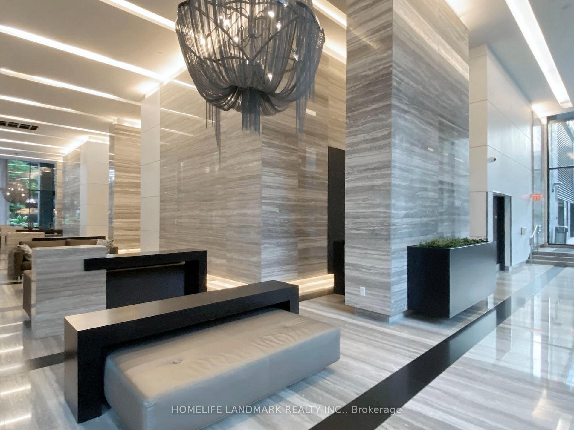 3 Bedrooms Condo at 110 Charles, Toronto For sale