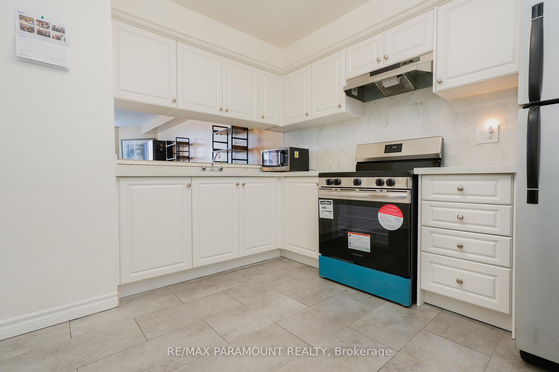 3 Bedrooms Condo at 234 Albion,  Toronto For sale