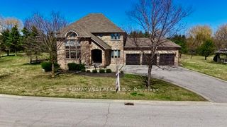 10 Farmcrest Court, King, ON L0G 1N0