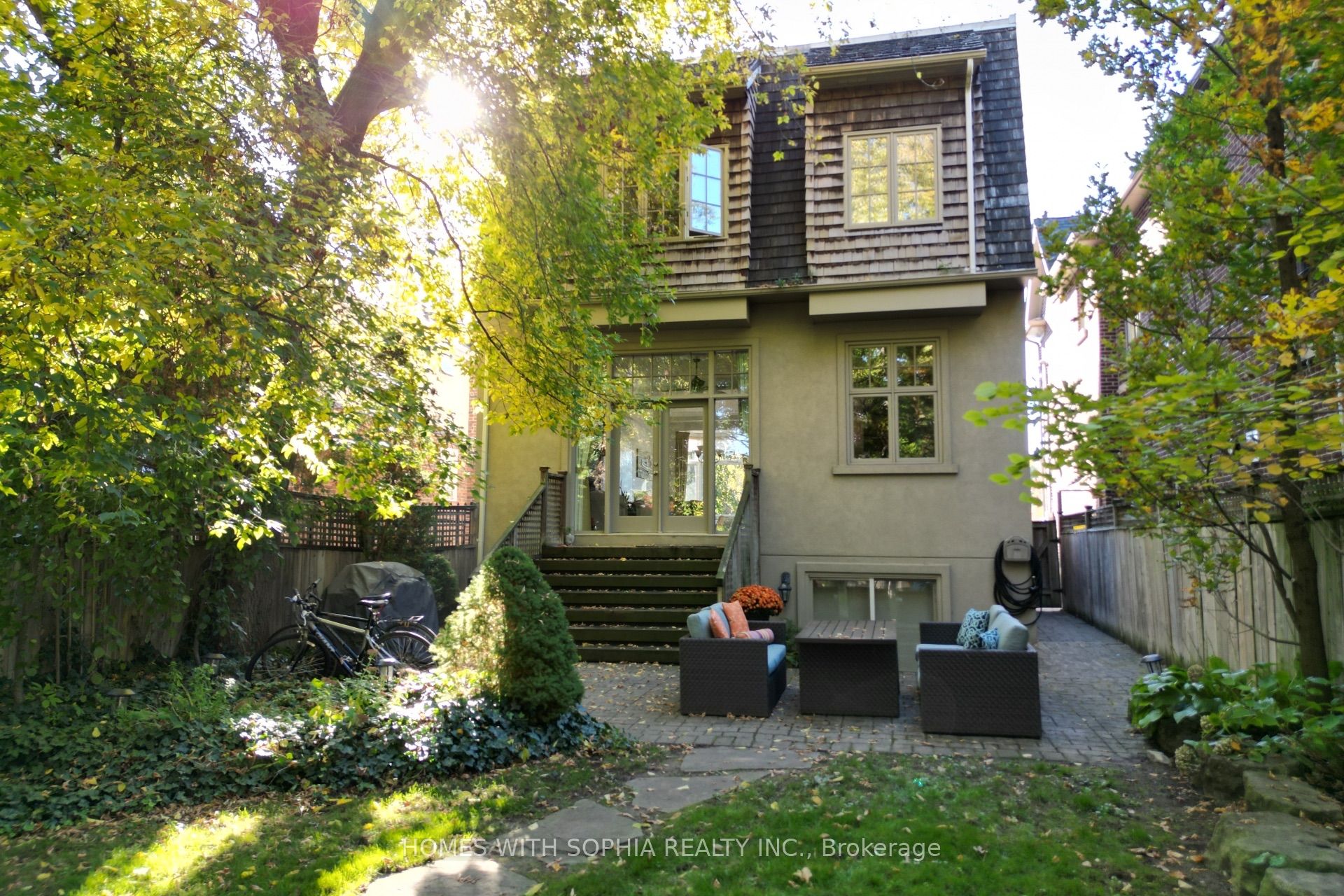 162 Glenvale Boulevard