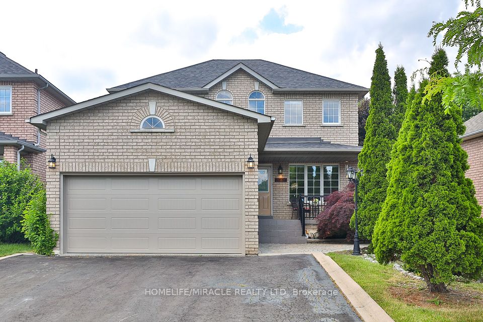 8734 Martin Grove