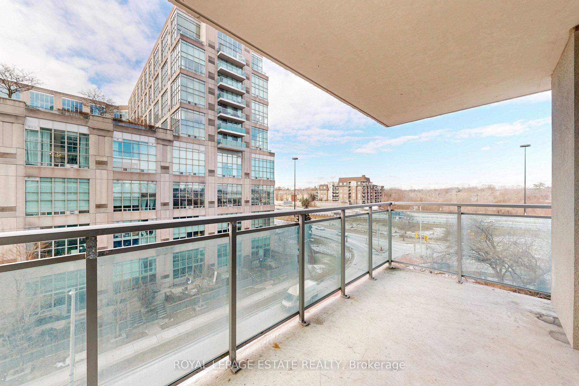 2 Bedrooms Condo at 185 Legion,  Toronto For sale