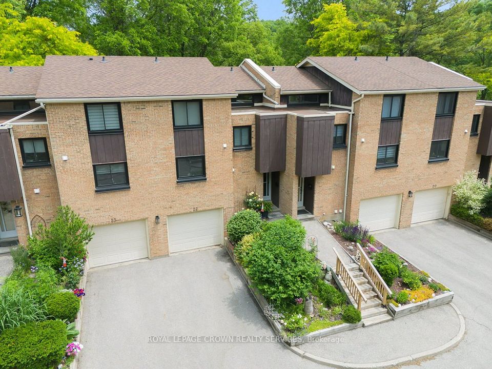 220 Salisbury