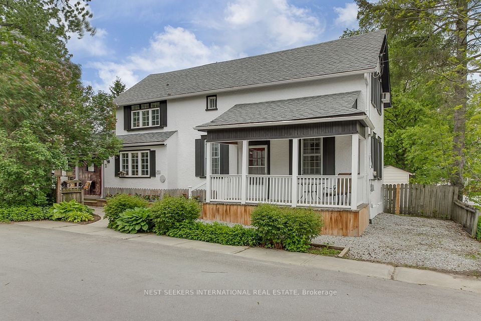 2 Empress Lane, Innisfil, ON L0L 1L0