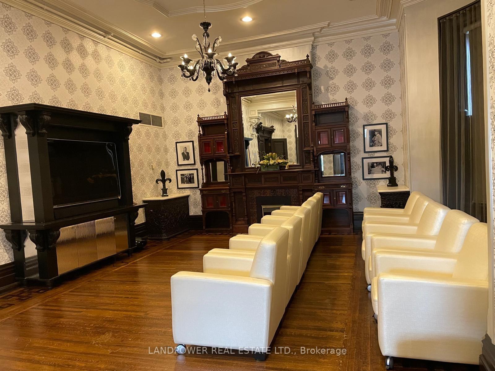 1 Bedroom Condo at 28 Linden, Toronto For sale