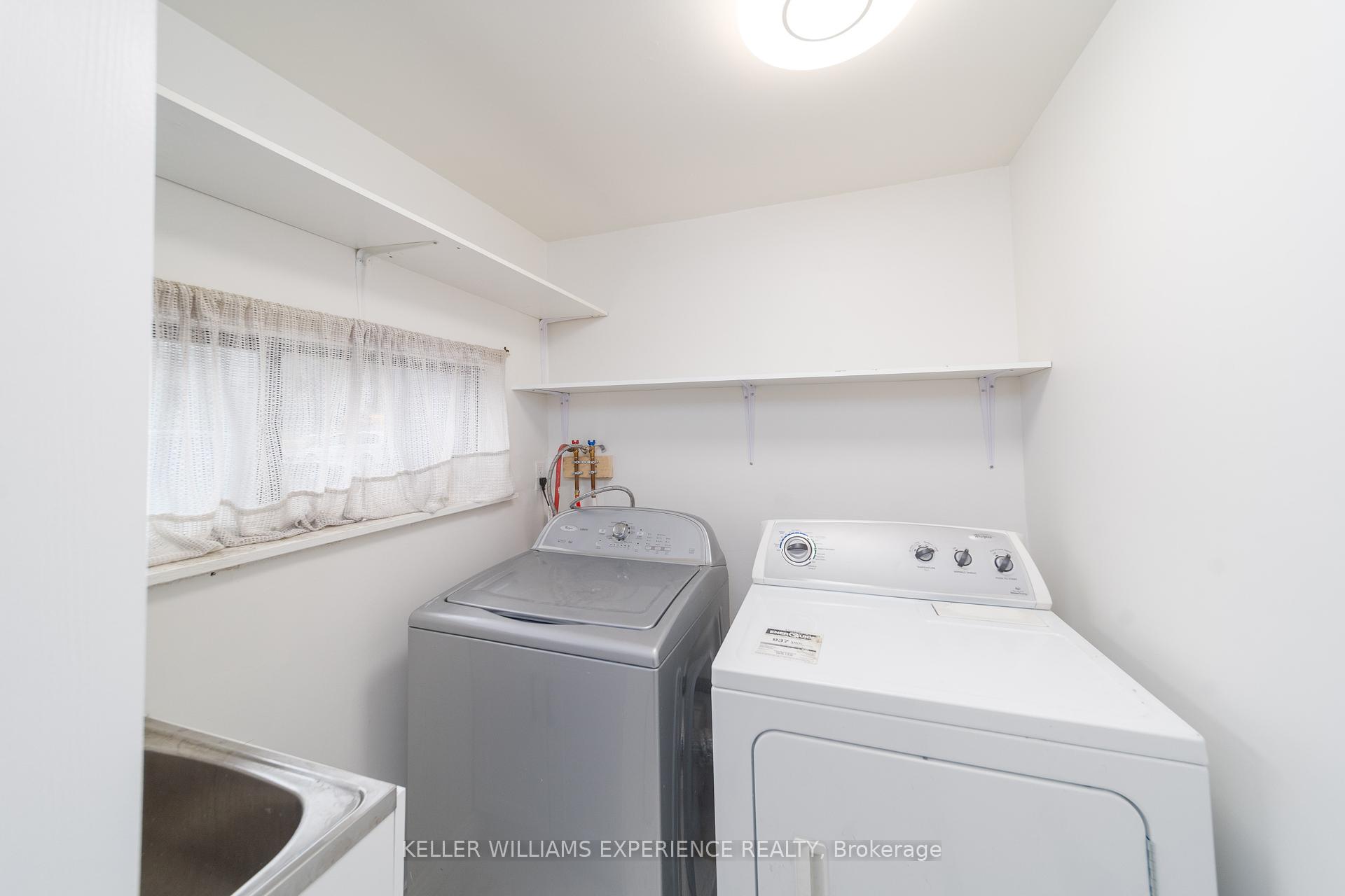 4 Bedrooms Condo at 4661 Jane, Toronto For sale